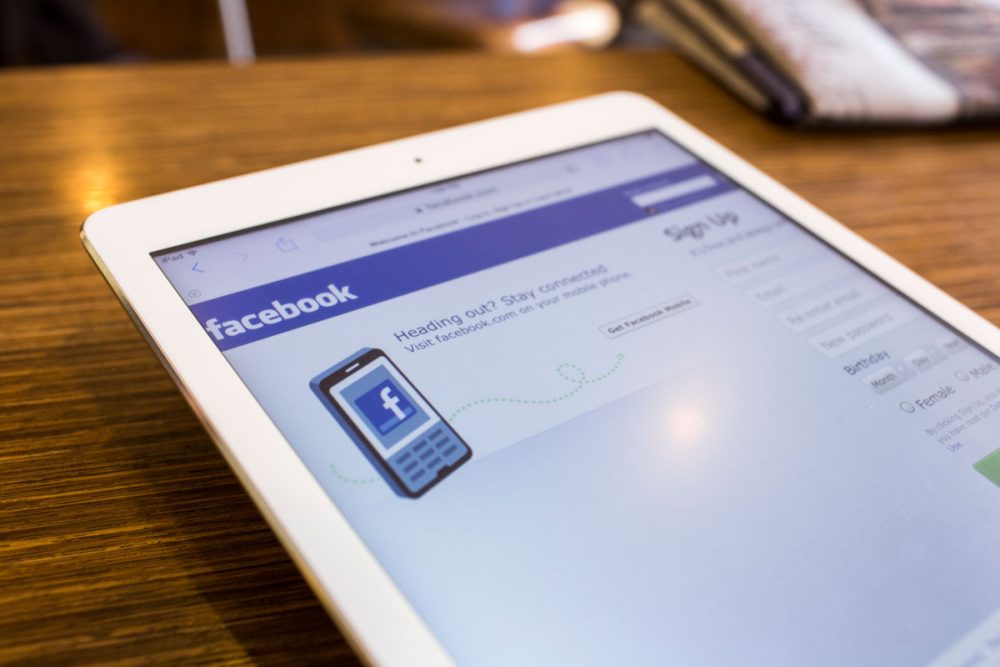 Facebook Someone Just Died Scam